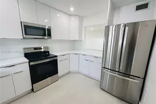 7157 W 19th Ct, Hialeah, FL 33014 - Photo 6