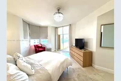 808 Brickell Key Dr #1003, Miami, FL 33131 - Photo 8