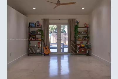15213 SW 141st St, Miami, FL 33196 - Photo 2