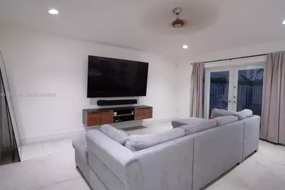15213 SW 141st St, Miami, FL 33196 - Photo 4