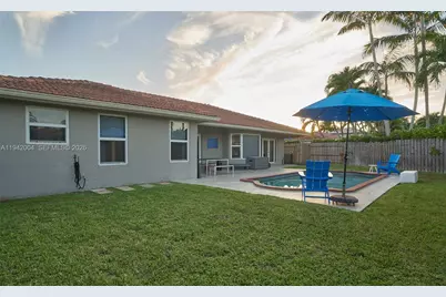 15213 SW 141st St, Miami, FL 33196 - Photo 18