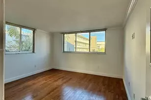 1605 Bay Rd, Miami Beach, FL 33139 - Photo 24