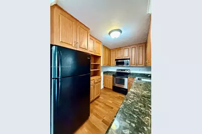 1605 Bay Rd #407, Miami Beach, FL 33139 - Photo 10