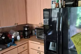 1001 NW 37th Ave, Miami, FL 33125 - Photo 4