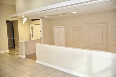 1521 NW 105th Ave, Plantation, FL 33322 - Photo 8
