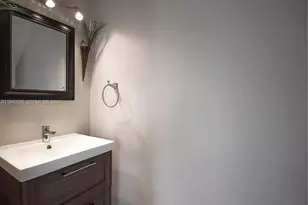 19416 SW 25th Ct, Miramar, FL 33029 - Photo 8