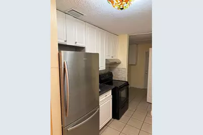 304 NW 6th Ave, Boynton Beach, FL 33435 - Photo 6