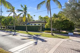 500 Aragon Ave, Coral Gables, FL 33134 - Photo 12