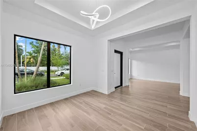 12190 Rhino Oaks Dr, Davie, FL 33325 - Photo 4