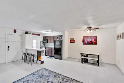 7133 Bay Dr #305, Miami Beach, FL 33141 - Photo 6