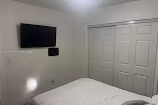 412 W 15th St, Hialeah, FL 33010 - Photo 28