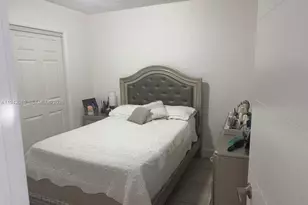 412 W 15th St, Hialeah, FL 33010 - Photo 26