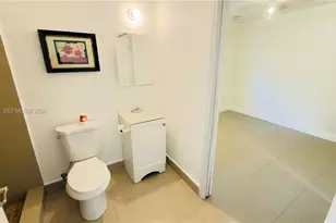 16585 NE 3 Ave, Miami, FL 33162 - Photo 14