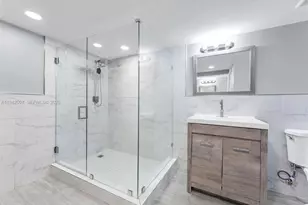 7653 NW 79th Ave, Tamarac, FL 33321 - Photo 10