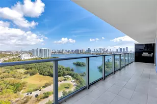 16385 Biscayne Blvd, North Miami Beach, FL 33160 - Photo 30