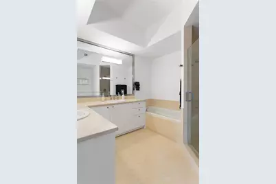 19900 E Country Club Dr #TS08, Aventura, FL 33180 - Photo 18