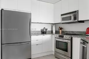 19900 E Country Club Dr, Aventura, FL 33180 - Photo 10