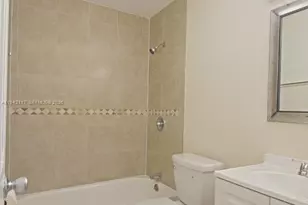 7525 SW 7th Pl, North Lauderdale, FL 33068 - Photo 18