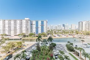 500 Bayview Dr, Sunny Isles Beach, FL 33160 - Photo 2