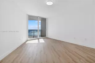 19111 Collins Ave, Sunny Isles Beach, FL 33160 - Photo 26