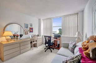 1300 NE Miami Gardens Dr, Miami, FL 33179 - Photo 38