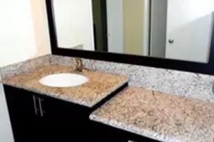 498 NW 165th St Rd, Miami, FL 33169 - Photo 14