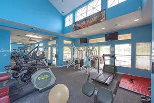 2667 NW 33rd St, Oakland Park, FL 33309 - Photo 18