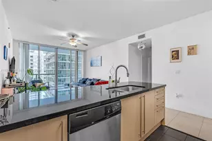 1111 SW 1st Ave, Miami, FL 33130 - Photo 6