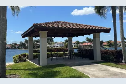 6301 NW 109th Ave, Doral, FL 33178 - Photo 42