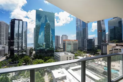 1300 S Miami Ave #1002, Miami, FL 33130 - Photo 8