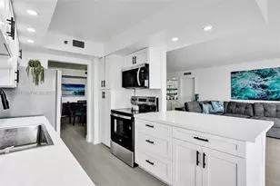 1201 S Ocean Dr, Hollywood, FL 33019 - Photo 28