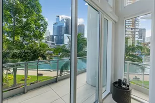 92 SW 3rd St, Miami, FL 33130 - Photo 12