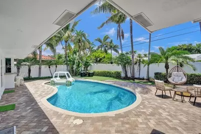 2080 NE 65th St, Fort Lauderdale, FL 33308 - Photo 18