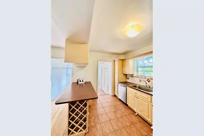 1180 SW 22nd Ter #1, Miami, FL 33129 - Photo 10