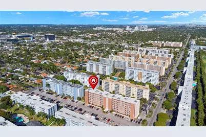 301 NE 14th Ave #601, Hallandale Beach, FL 33009 - Photo 36