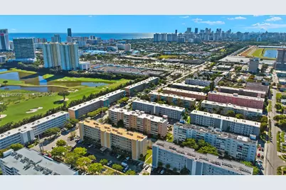 301 NE 14th Ave #601, Hallandale Beach, FL 33009 - Photo 28