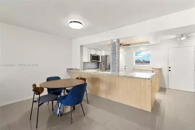 301 NE 14th Ave #601, Hallandale Beach, FL 33009 - Photo 6