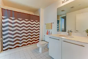888 Biscayne Blvd, Miami, FL 33132 - Photo 12