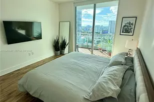 90 SW 3rd St, Miami, FL 33130 - Photo 8