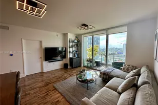 90 SW 3rd St, Miami, FL 33130 - Photo 6