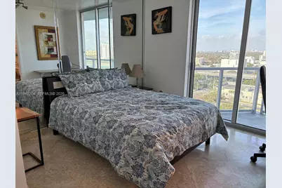 185 SW 7th St #1502, Miami, FL 33130 - Photo 36