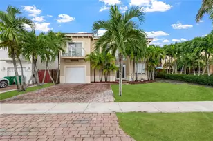 4172 NE 16th St, Homestead, FL 33033 - Photo 2