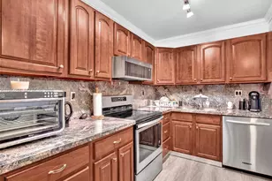 20381 NE 30th Ave, Aventura, FL 33180 - Photo 6