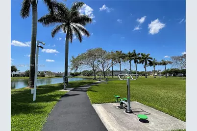134 SE 28th Ter #7, Homestead, FL 33033 - Photo 8
