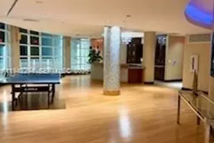 253 NE 2nd St, Miami, FL 33132 - Photo 12