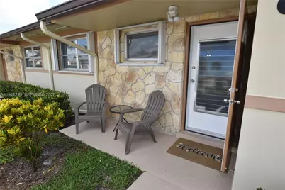 2852 W Crosley Drive #G, West Palm Beach, FL 33415 - Photo 1