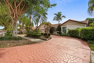 13220 SW 5th St, Miami, FL 33184 - Photo 2