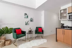 1750 N Bayshore Dr, Miami, FL 33132 - Photo 14