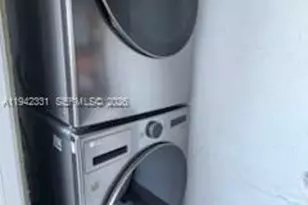 1955 NE 123rd St, North Miami, FL 33181 - Photo 10