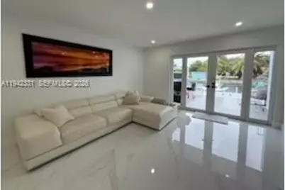 1955 NE 123rd St, North Miami, FL 33181 - Photo 18